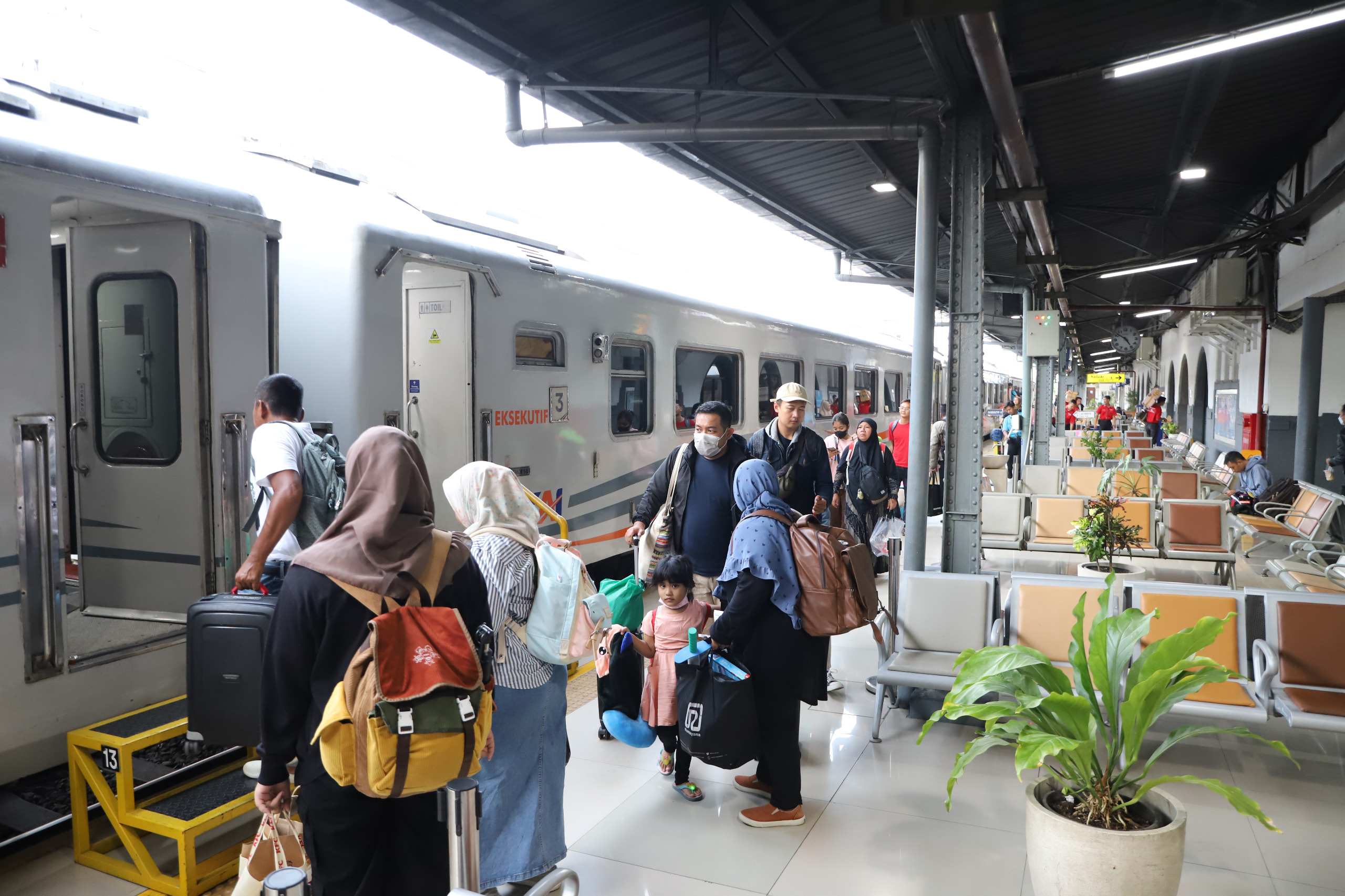 KAI dan 5 KA Favorit Lebaran, Layanan Aman dan Terjangkau