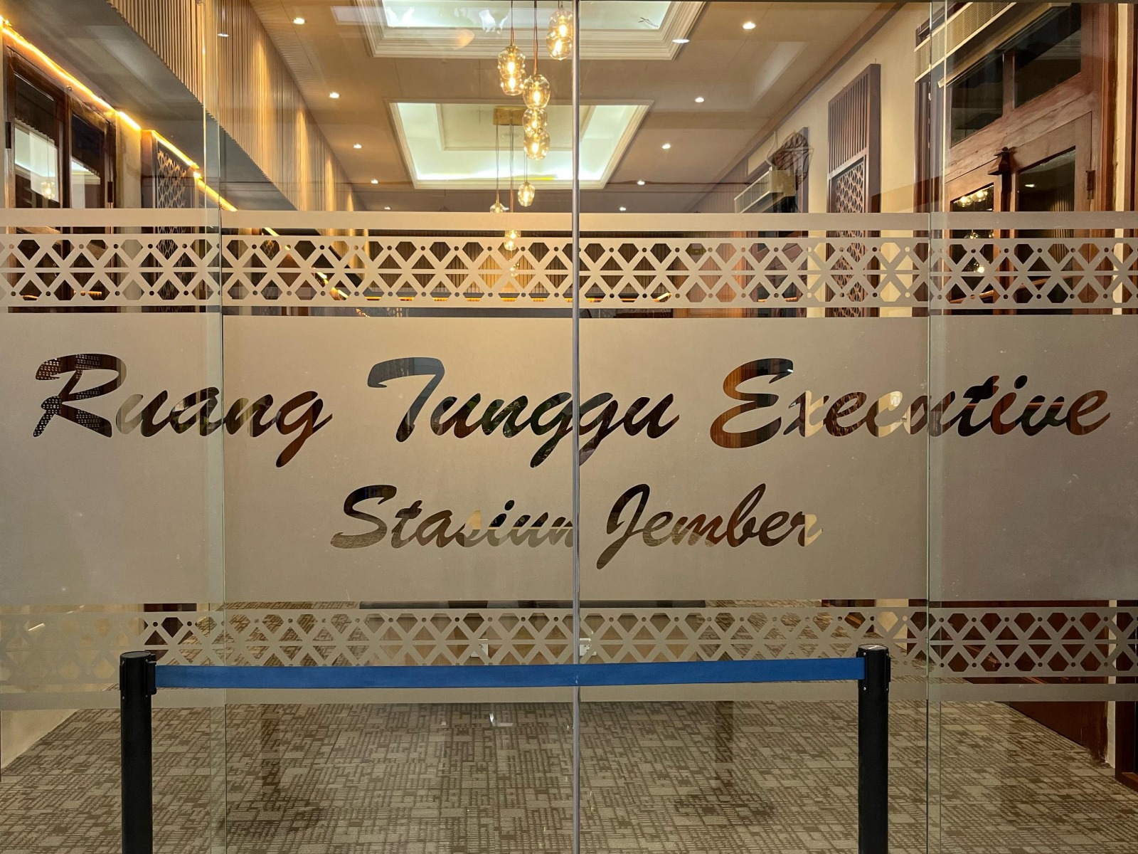 Ruang Tunggu Eksekutif di Stasiun Jember: Fasilitas Baru untuk Kenyamanan Penumpang