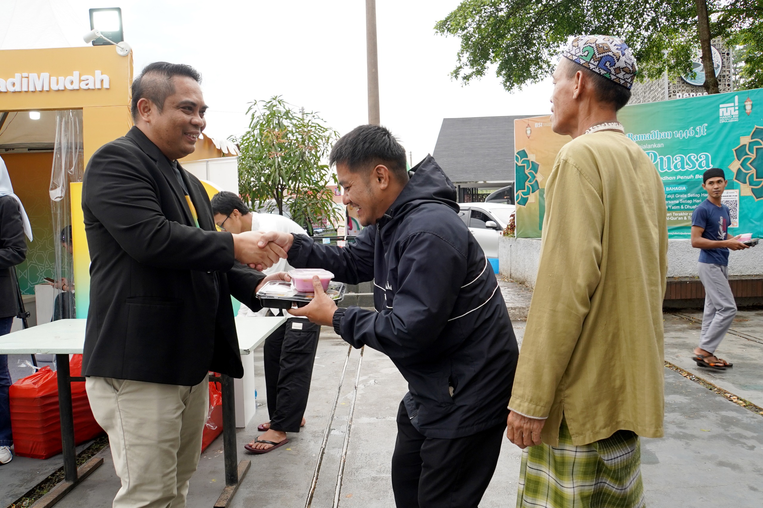 8 Posko BSI Siap Sambut Pemudik di Jalur-Jalur Strategis