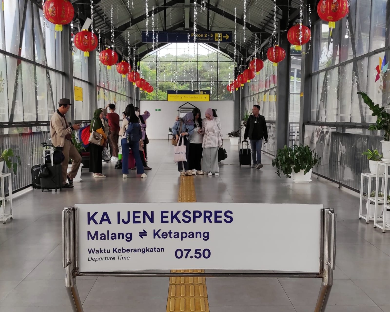 Senyum Penumpang Jadi Bukti, Ijen Ekspres Sukses Jadi Alternatif Mudik 2025 Rute Malang-Banyuwangi