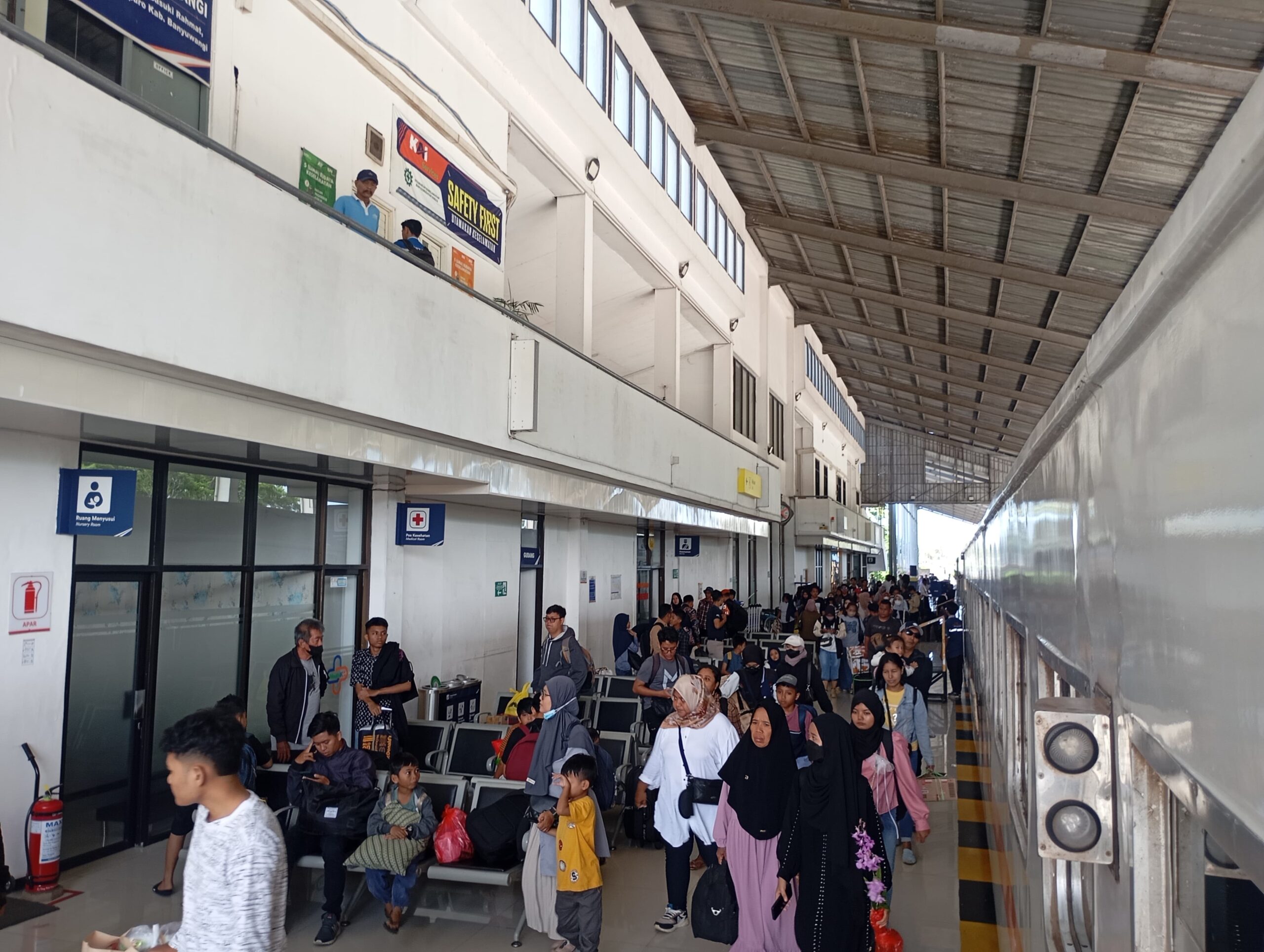 Stasiun Ketapang Lebaran Jadi Titik Integrasi Favorit Pemudik Pulau Jawa dan Bali