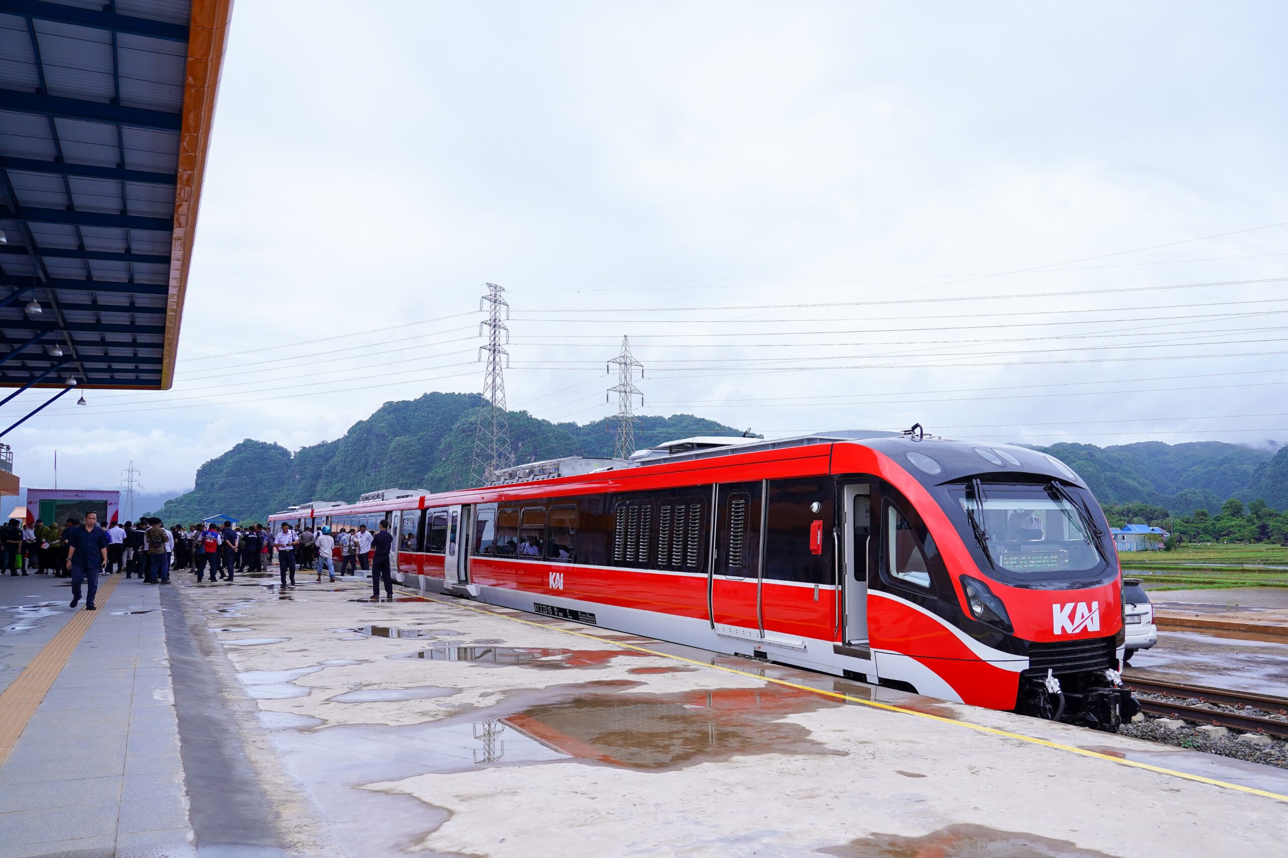 Rekor Baru KA Makassar–Parepare Angkut 1.354 Penumpang dalam Sehari