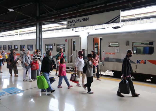Kereta Api, Sahabat Mobilitas Rakyat