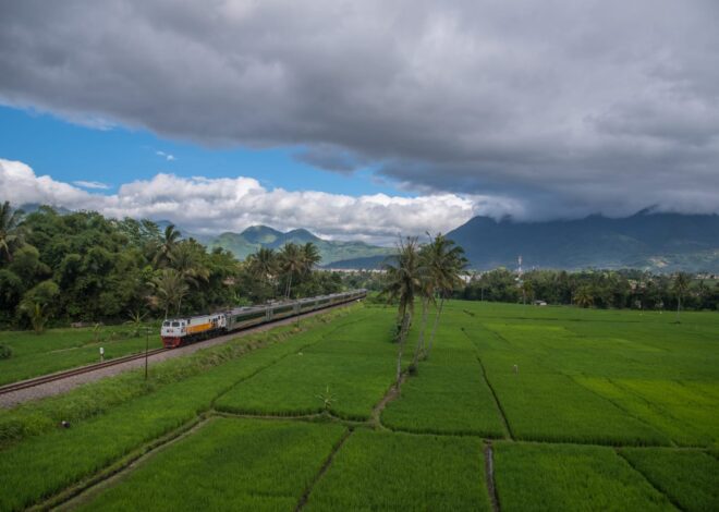 Long Weekend Waisak 2025: Kereta Api Penuhi Kebutuhan Mobilitas Masyarakat dengan Okupansi Tinggi
